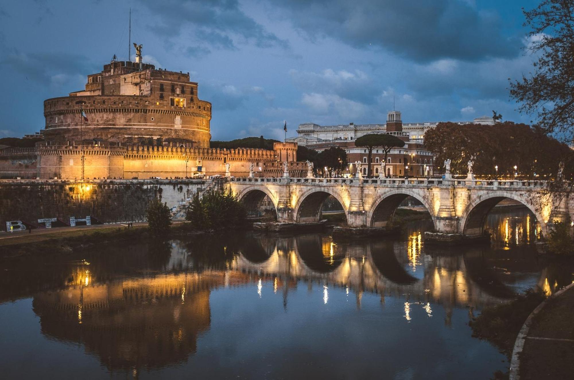 Trevi Charme Apartment Rome Bagian luar foto